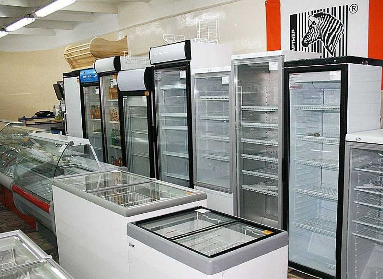 Скупка холодильного. Холодильное оборудование. Холодильники и холодильное оборудование. Холодильник торговый. Холодильник производственный.